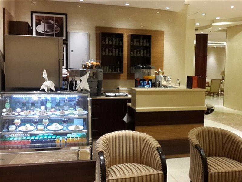 Drnef Hotel La La Mecca Esterno foto